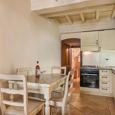 San Lorenzo Apartment-Hosted By Sweetstay Firenze Bagian luar foto