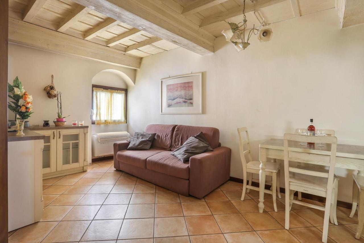 San Lorenzo Apartment-Hosted By Sweetstay Firenze Bagian luar foto